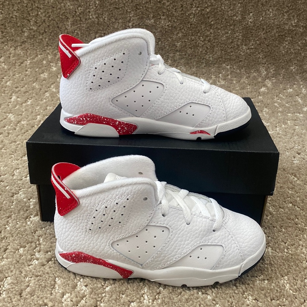 Jordan 6 Retro’s ‘Red Oreo’ Toddler Size 9c - NWOT- Never Worn